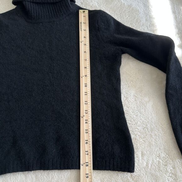 Isaac Mizrahi for Target 100% Cashmere Sweater Size L Black Turtleneck Y2K - Picture 5 of 8